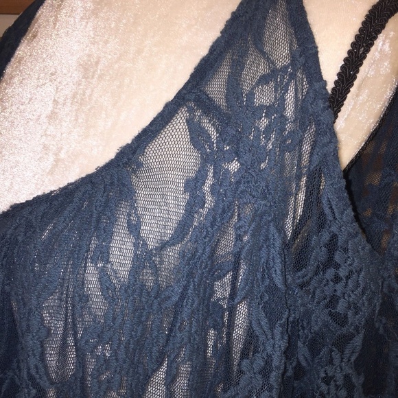 Free People Lace Top Cold Shoulder Lost In Austin - Picture 3 of 7